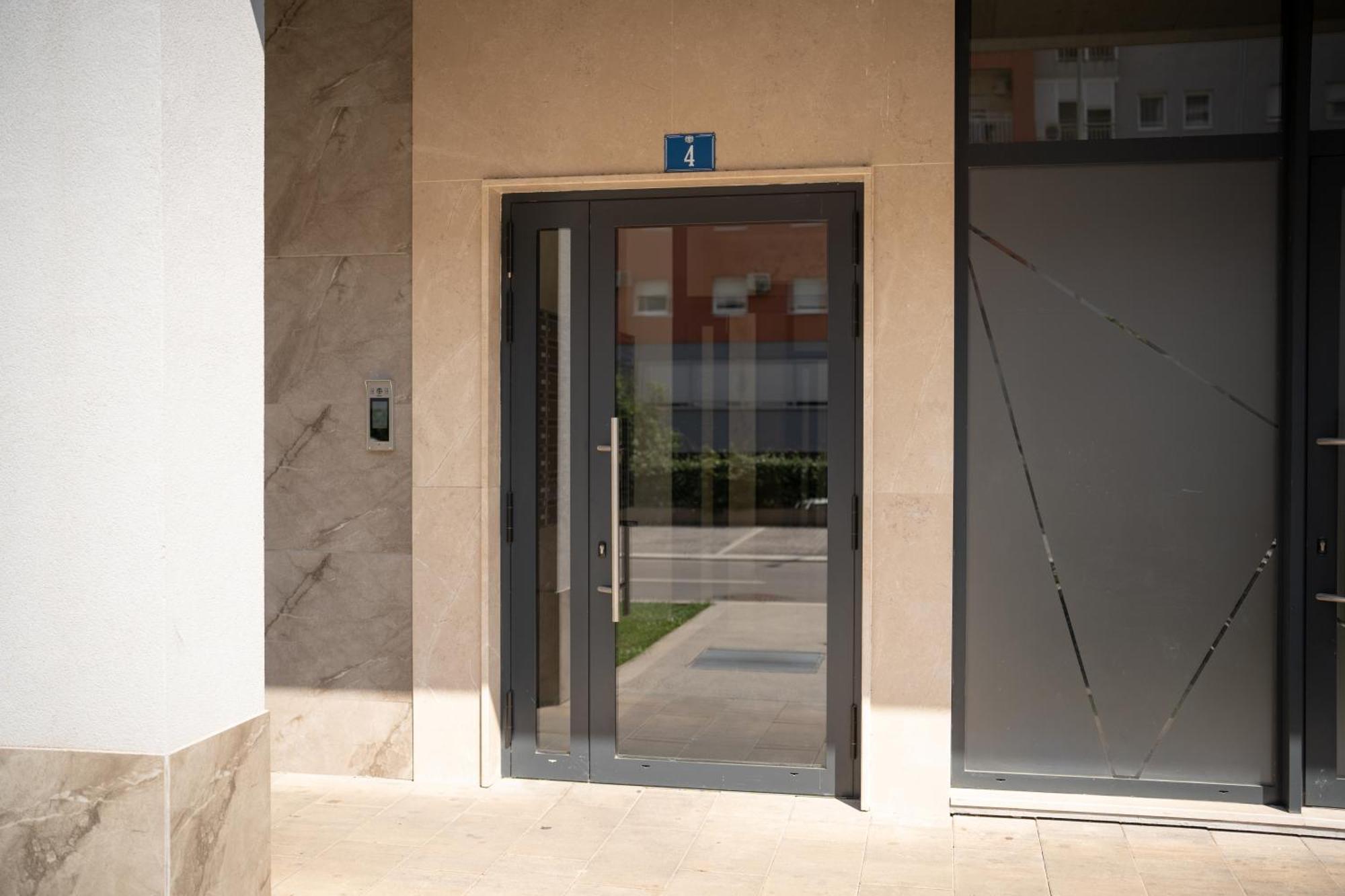 Minna Master Quart Podgorica